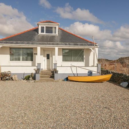 Villa Coed Llai Holyhead Exterior foto